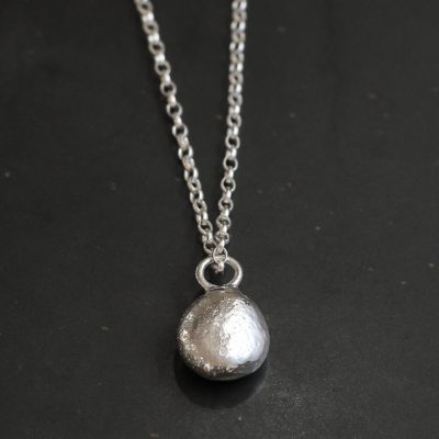 Greenaway pebble necklace in solid silver, handmade in Cornwall by Chloe Michell.